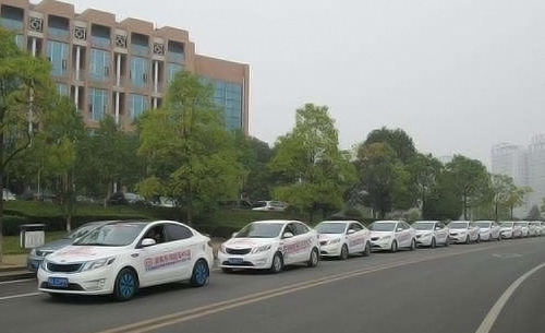 武漢東潤(rùn)汽車(chē)有限公司.jpg
